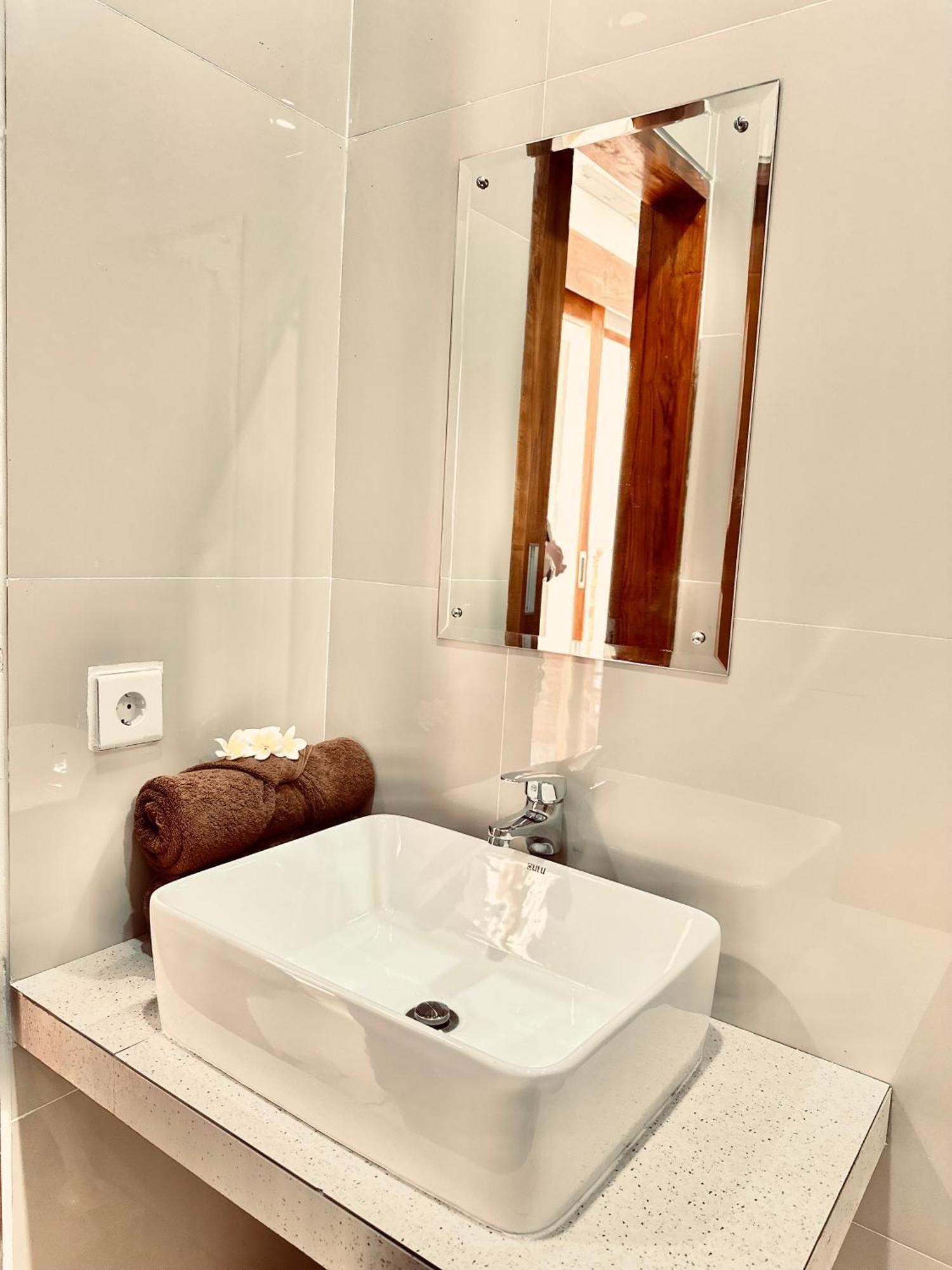 Apartment Kailash Balangan